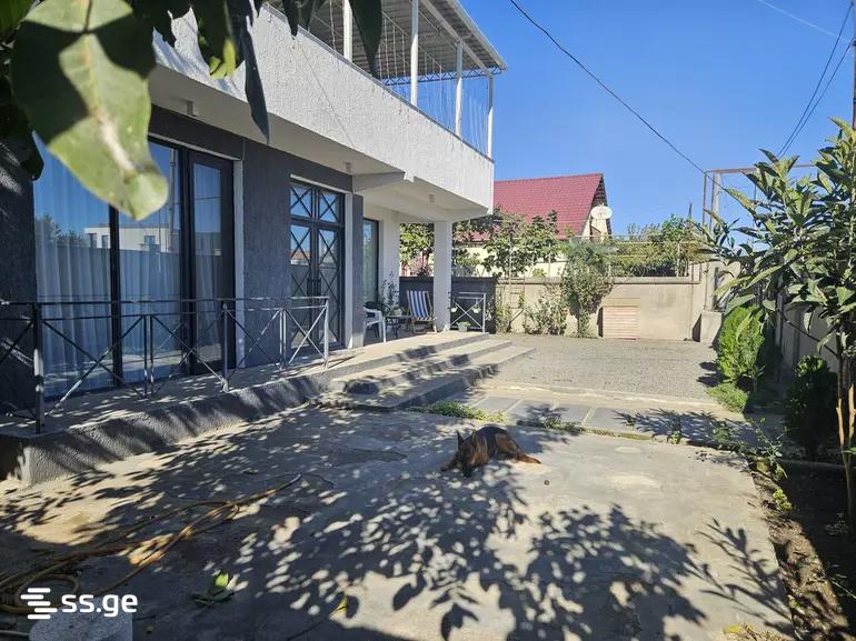 5 Room Private House For Sale, 1 of 4