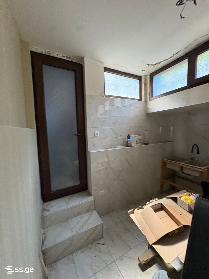 10 Room Hotel For Rent. Telavi view 5