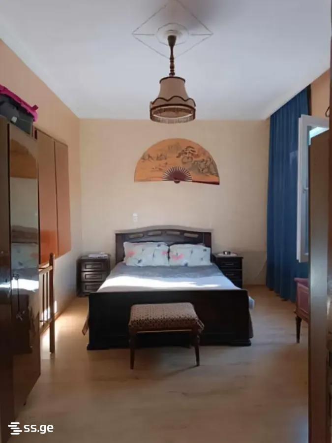 4 Room Private House For Sale view 11
