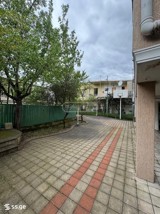 6 Room Private House For Rent. Kutaisi view 13