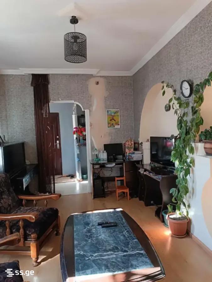 4 Room Private House For Sale view 10