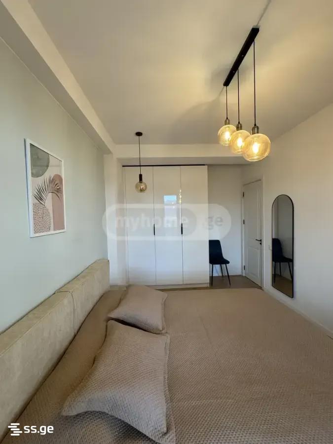 3 Room Flat For Sale, 3 of 4