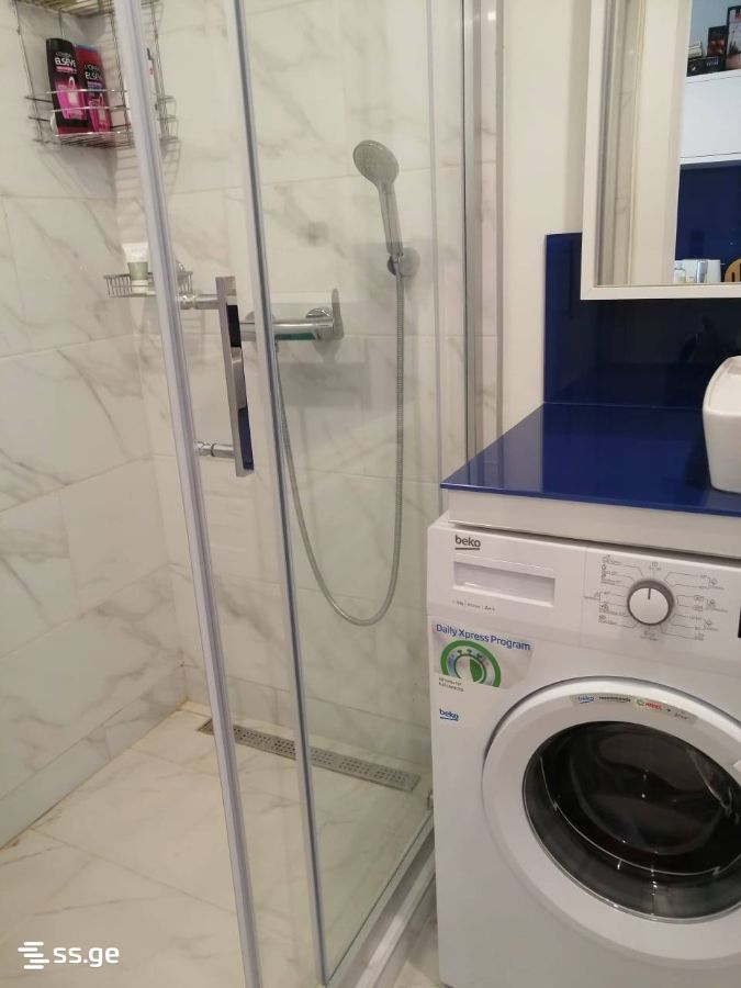 1 room Flat For Sale. Batumi - Widok 3