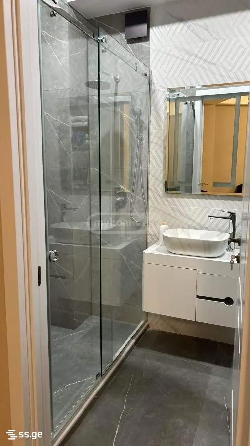 4 Room Flat For Sale, 2 of 4
