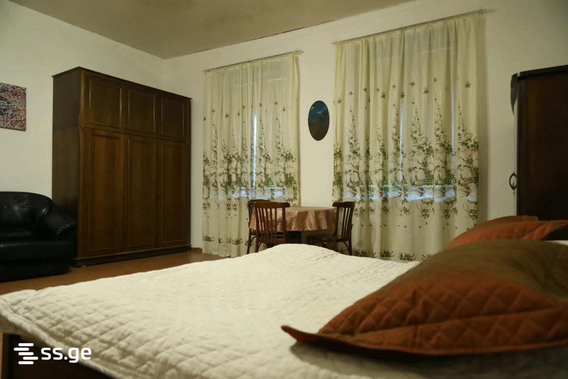 6 Room Summer Cottage For Rent. Saguramo view 12