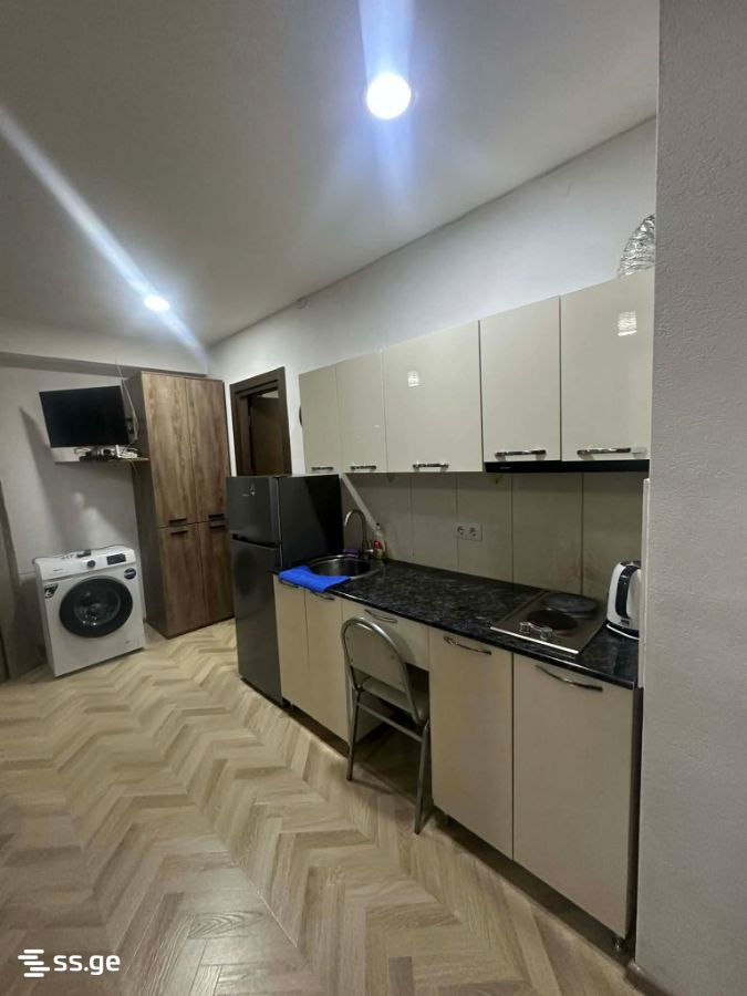 1 Room Flat For Sale, 1 of 4