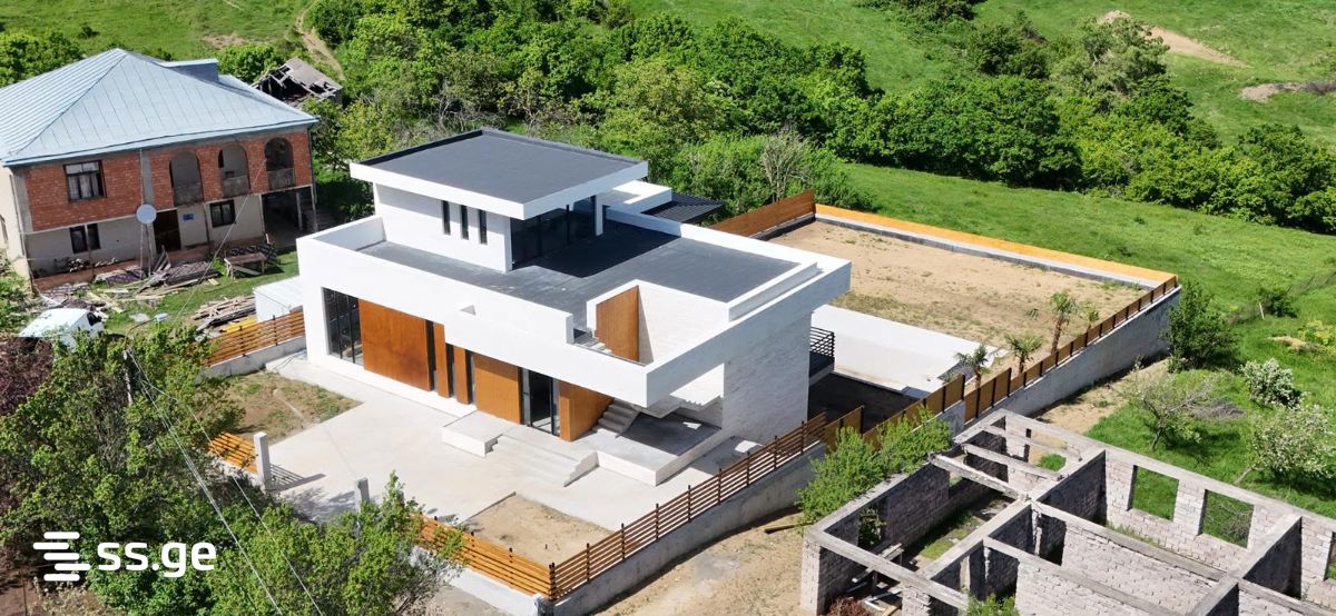 Summer Cottage For Sale. Tsavkisi, 2 of 4