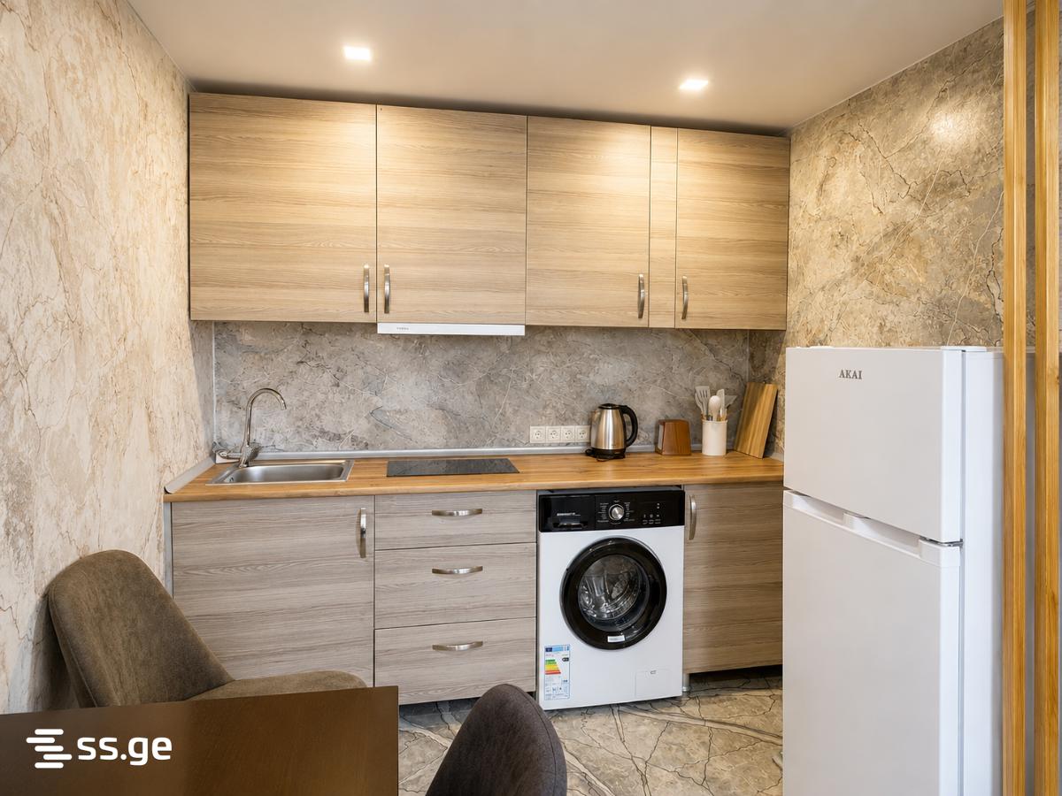 3 Room Flat Daily Rent. Qala view 5