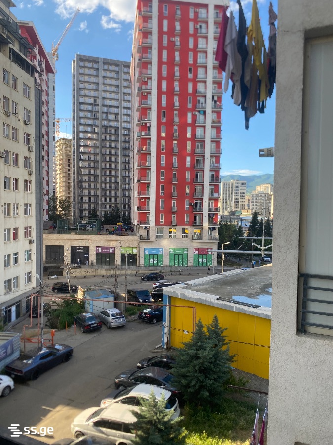 2 Room Flat Daily Rent. Mukhiani view 6