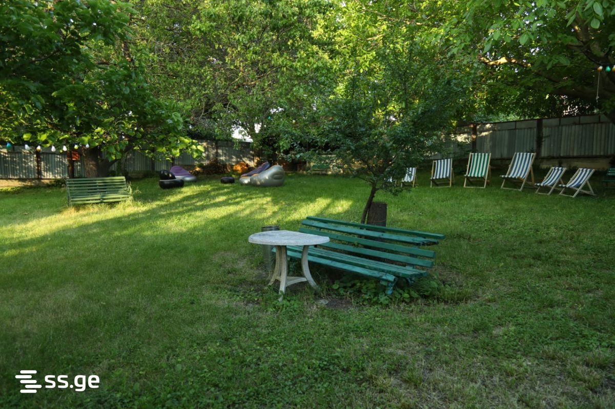 6 Room Summer Cottage For Rent. Saguramo view 5