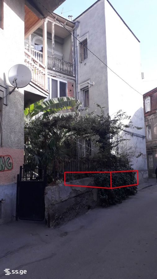 Basement For Sale. Sololaki view 1