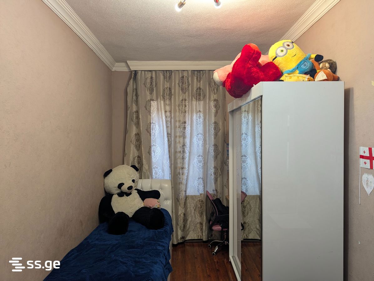 3 Room Flat For Sale view 11