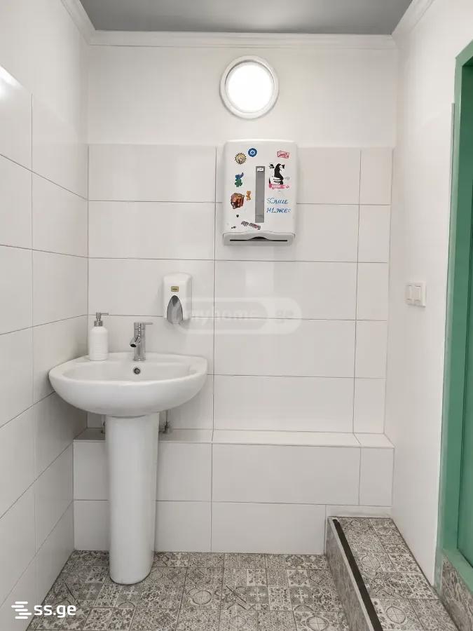Commercial Space For Rent. Batumi view 6