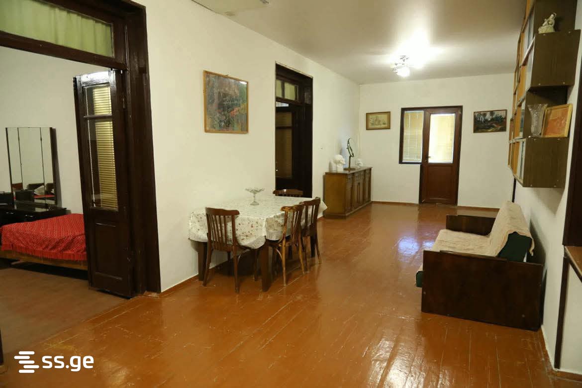6 Room Summer Cottage For Rent. Saguramo view 11