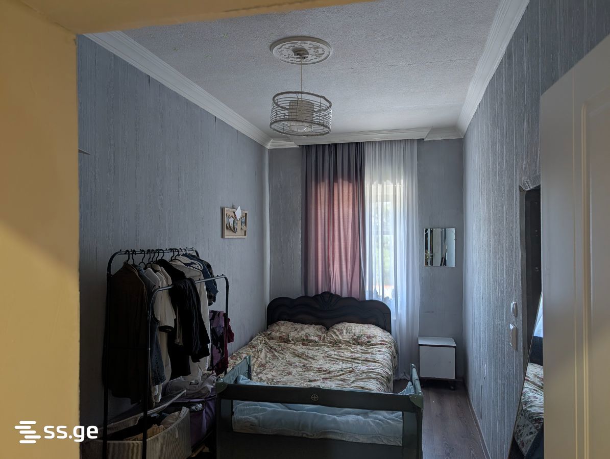 3 Room Flat For Sale view 4