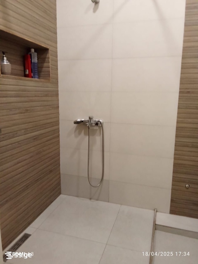2 Room Flat Daily Rent. Rustavi view 4