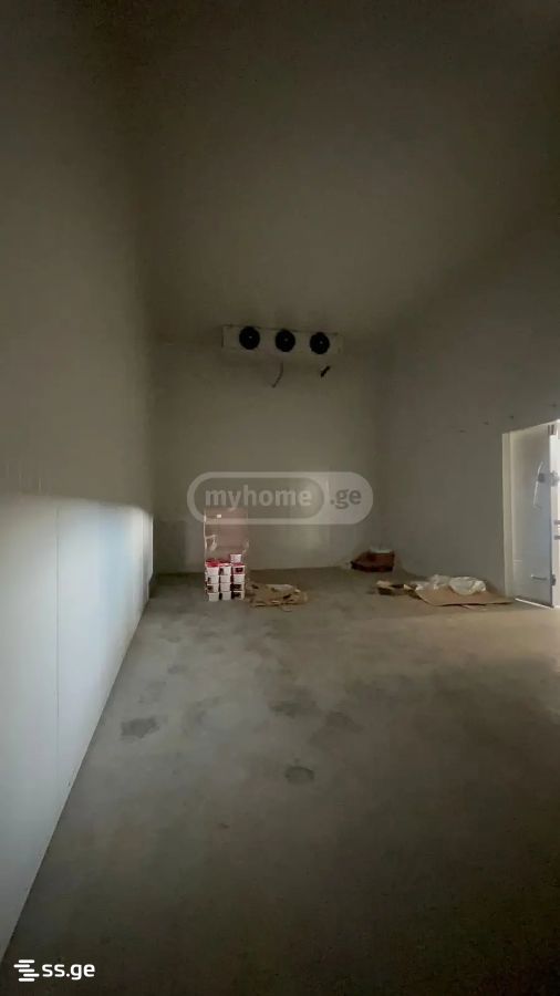 Store-Industrial Property For Rent. Gldani, 1 of 4