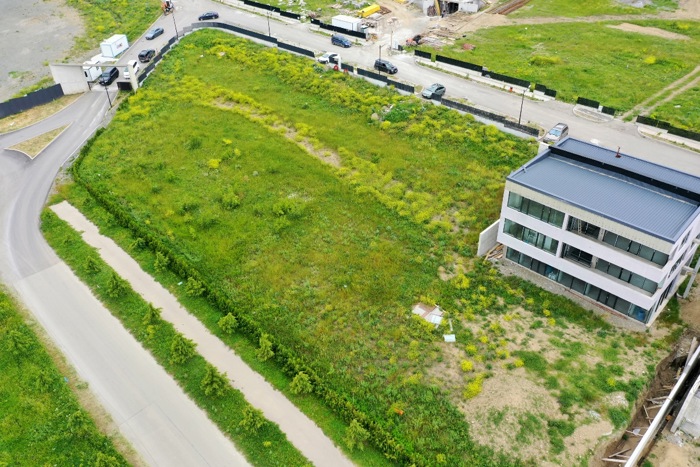 https://static.ss.ge/20260612/9_b2ff1c49-7704-47d9-8b4f-dce9f1152ec3_Thumb.jpg