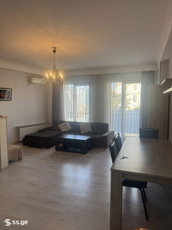 3 room Flat For Rent. Vera - Vista 6