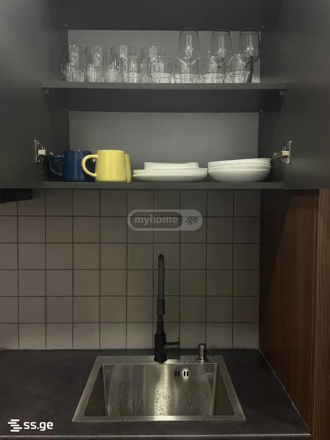 1 Room Flat For Sale view 3