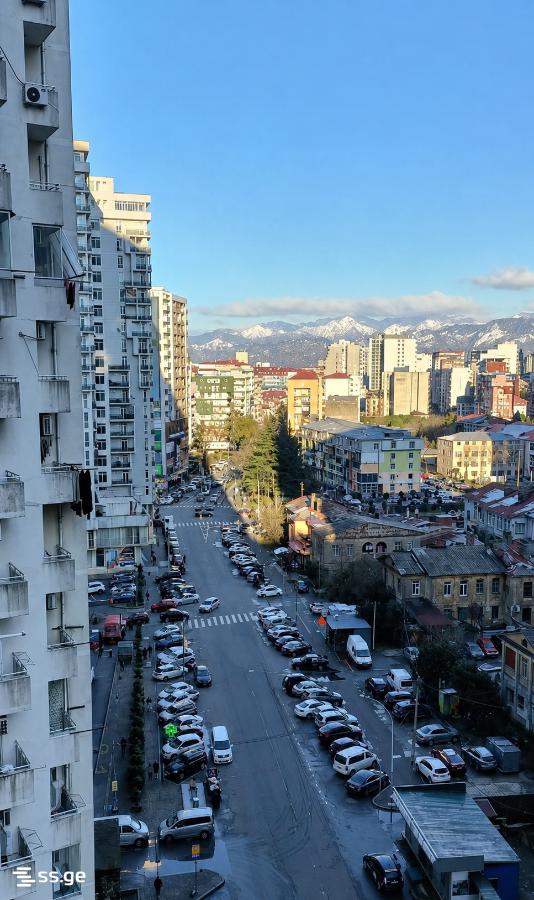 2 room Flat Daily rent. Batumi - Bild 3