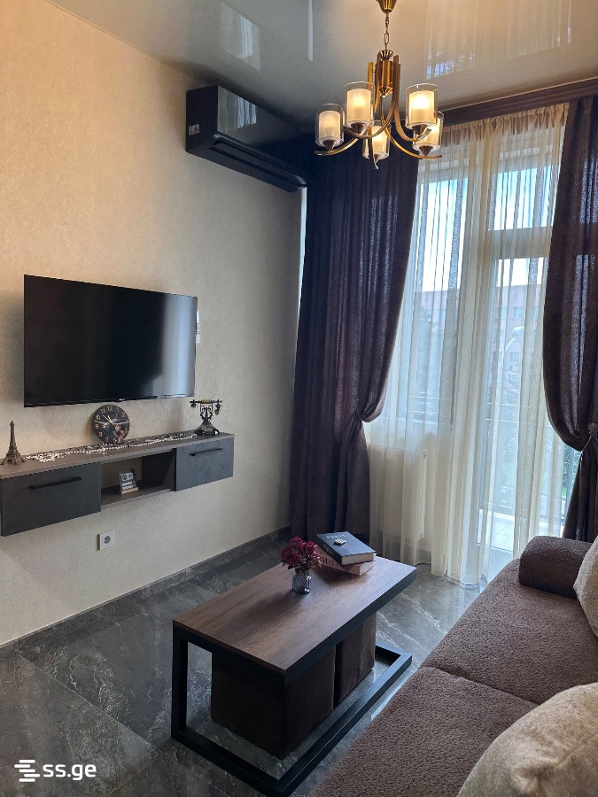 2 room Flat Daily rent. Varketili - Więcej