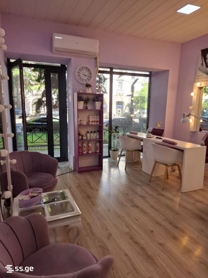 Commercial Space For Rent. Gori view 1