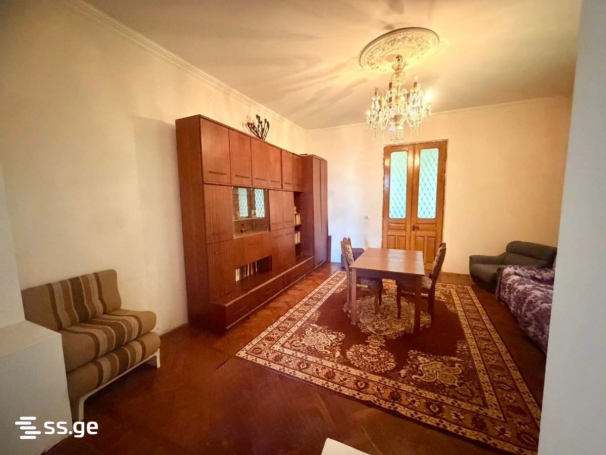3 Room Private House For Rent. Kutaisi view 6