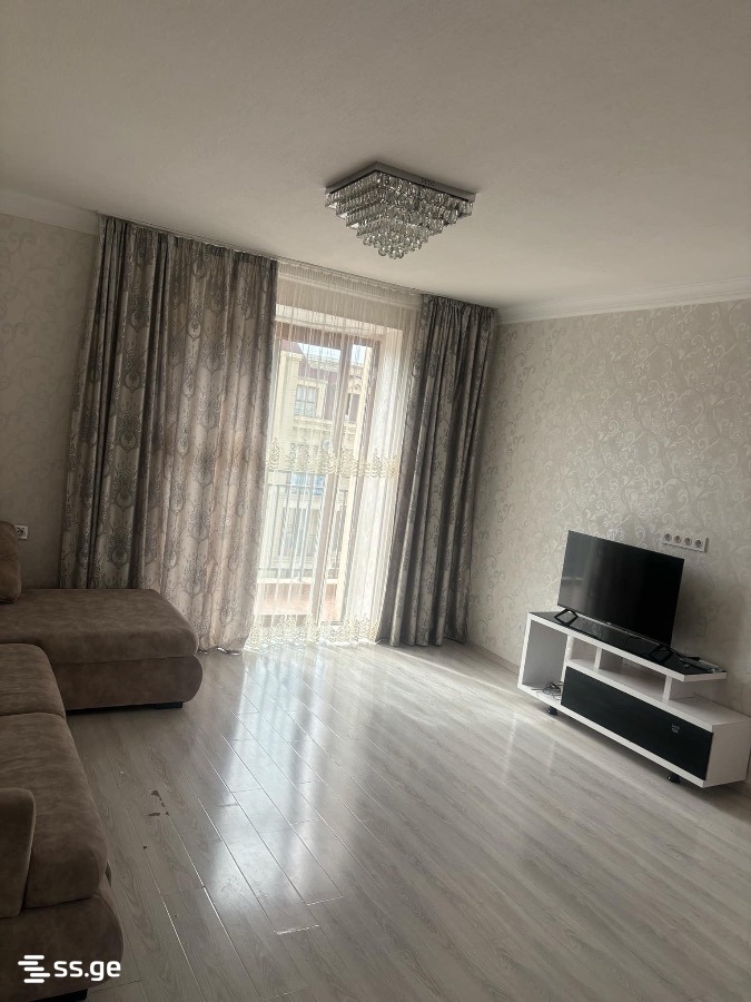 3 room Flat Daily rent. Varketili – pohled 2