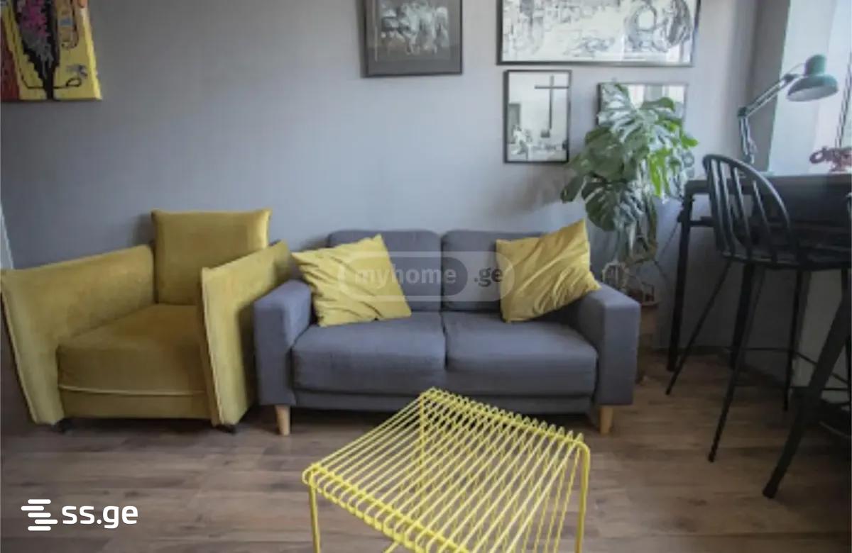 2 Room Flat For Rent. Isani, 1 of 4