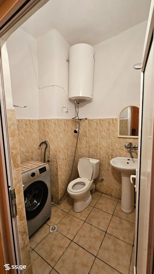 1 Room Flat Daily Rent. Borjomi view 5