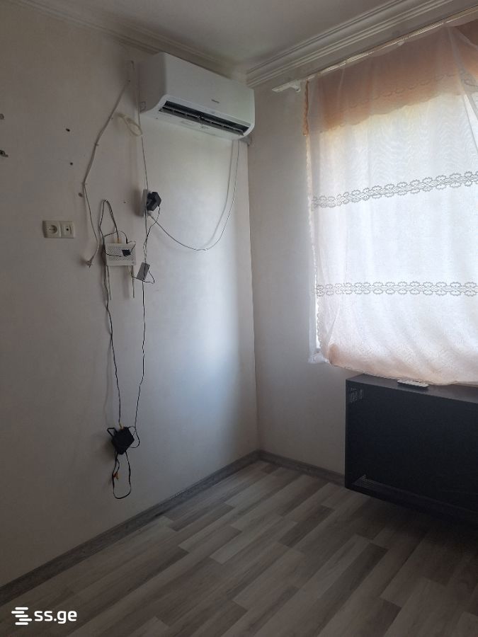 2 Room Flat For Rent. Tskaltubo view 6