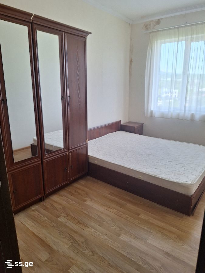 2 Room Flat For Rent. Tskaltubo view 5