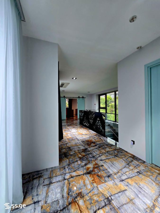 15 Room Summer Cottage For Sale view 8