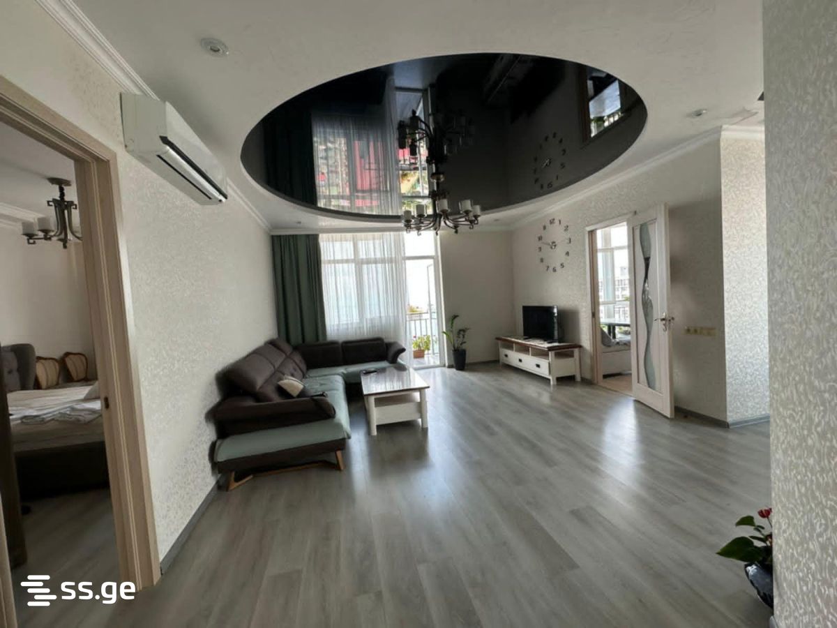 3 room Flat Daily rent. Batumi - Fler