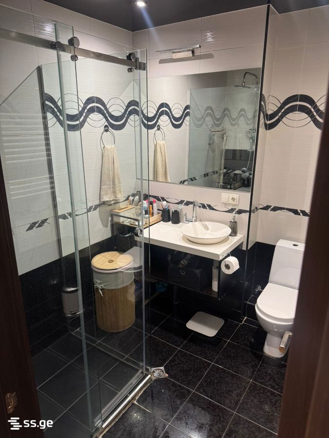 4 Room Flat For Sale view 1