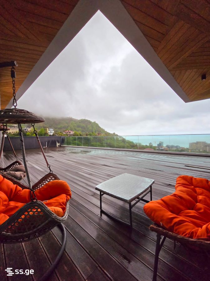 15 Room Summer Cottage For Sale view 9