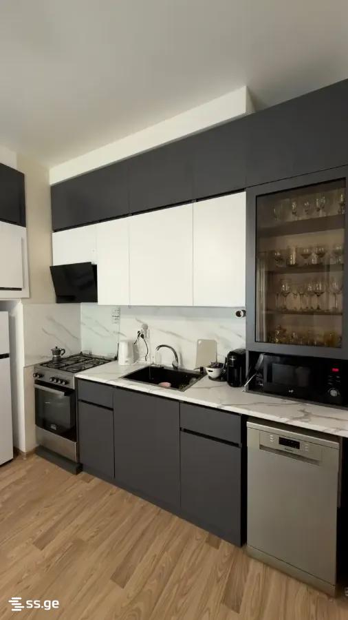 3 Room Flat For Sale, 3 of 4