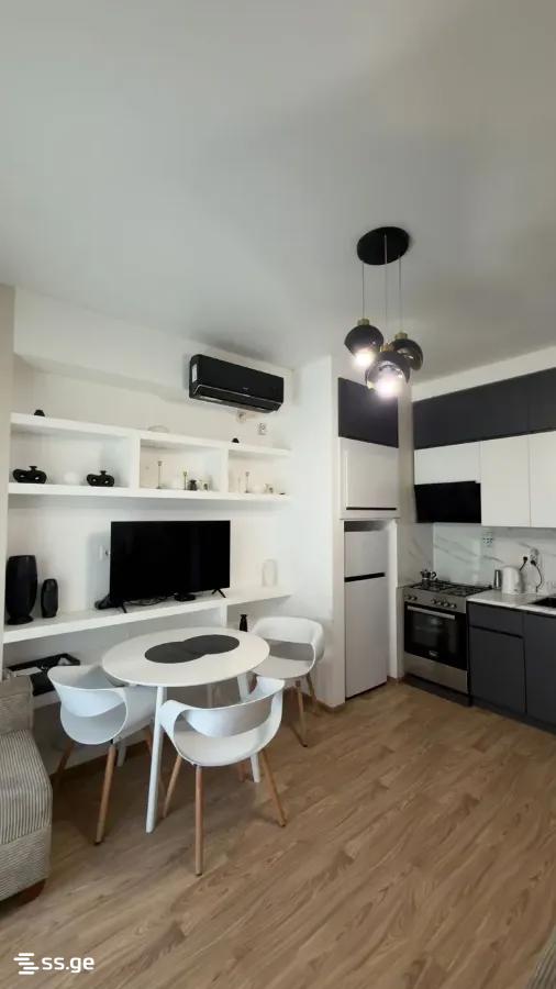 3 Room Flat For Sale view 3