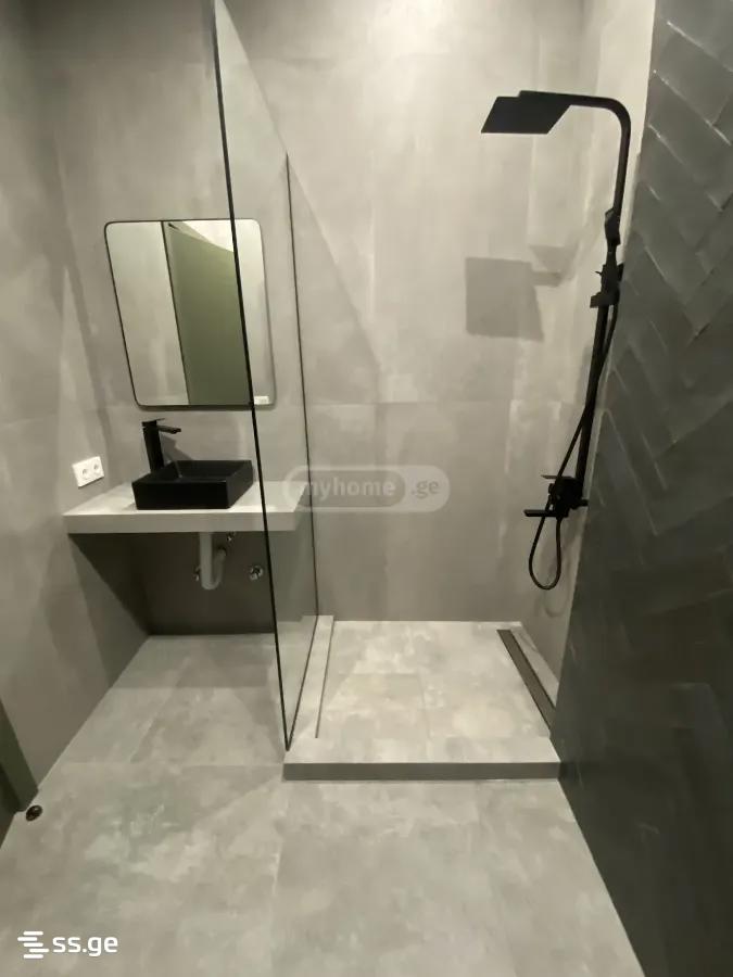 5 Room Private House For Rent. Mtatsminda, 2 of 11