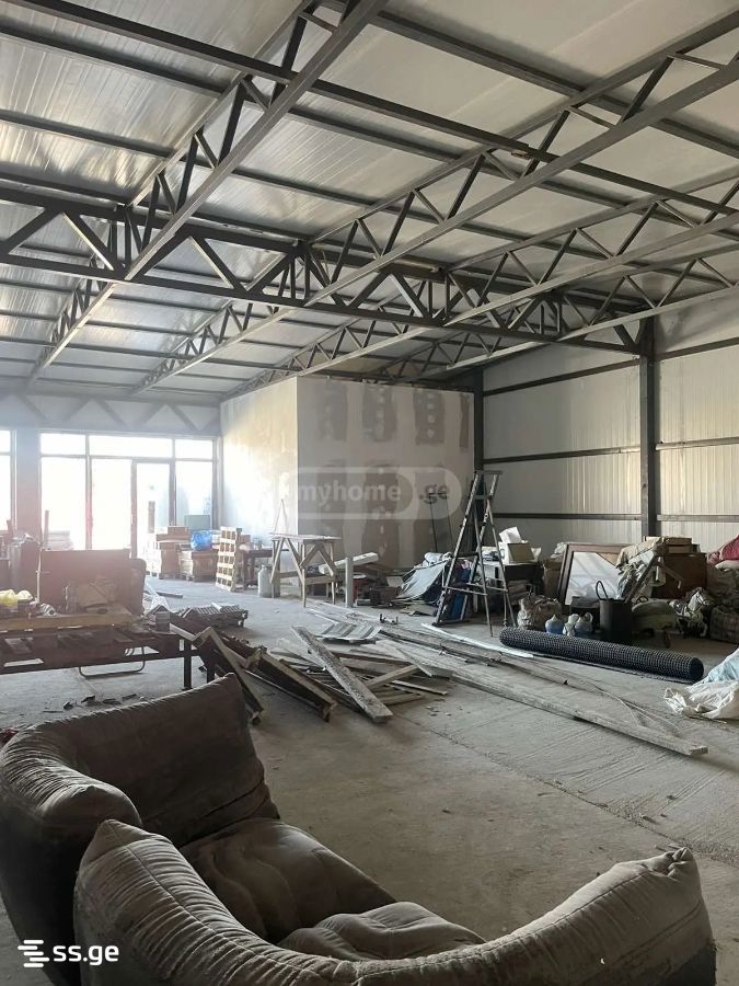 Commercial Space For Rent. Varketili
