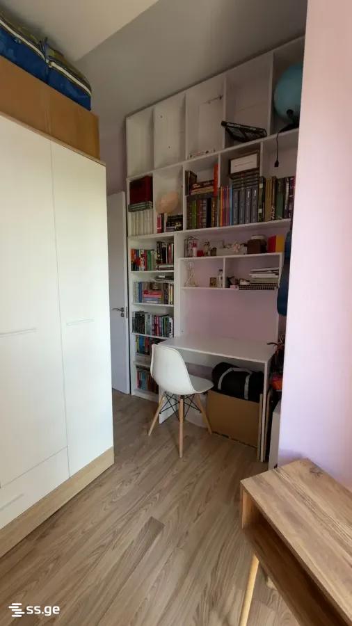 3 Room Flat For Sale view 8