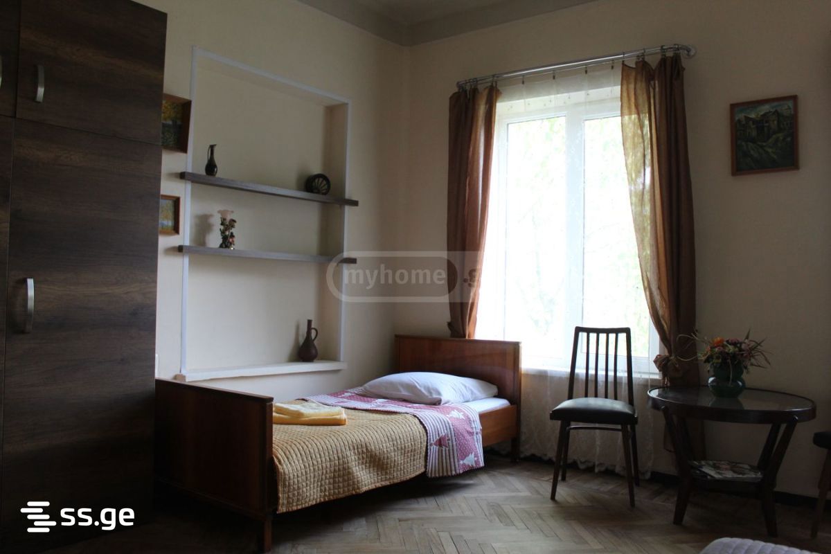 4 Room Summer Cottage For Rent. Mtskheta, 2 of 12