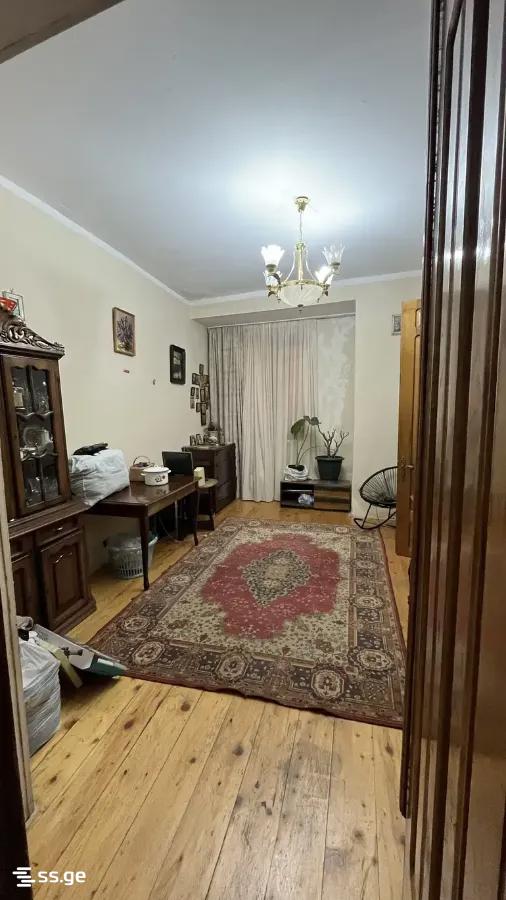 3 Room Flat For Sale view 6