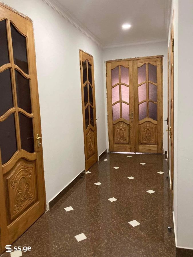 3 Room Flat Daily Rent. Qala view 9