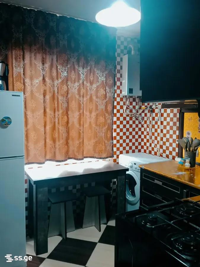 Продажа 3-комната Квартира view 8
