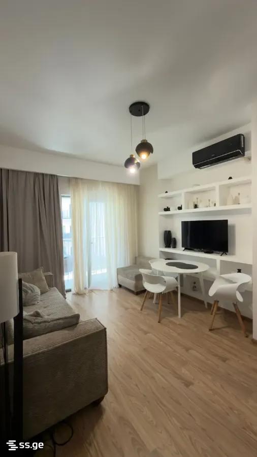 3 Room Flat For Sale, 1 of 4