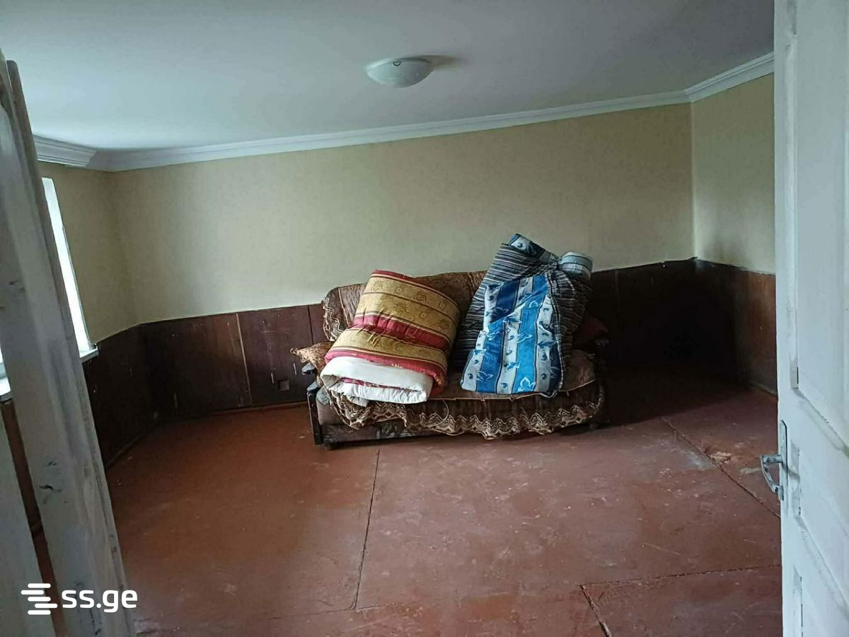 3 Room Private House For Rent. Khashuri view 9