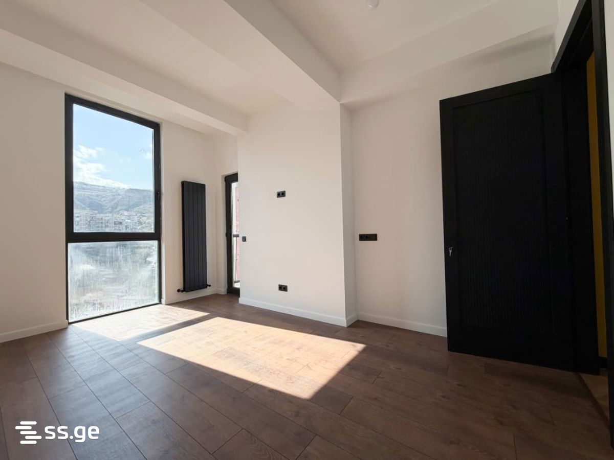 4 room Flat For Sale. Vashlijvari - Ansicht 3