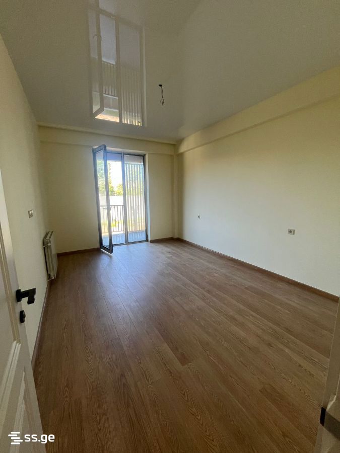 2 room Flat For Sale. Lisi lake - Aanzicht 4